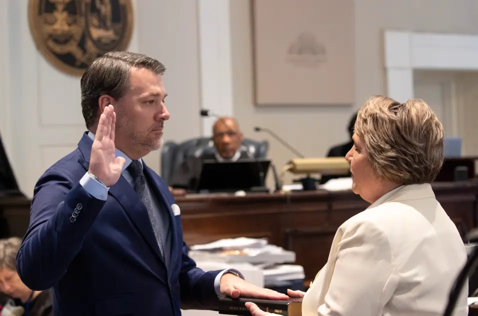 Colleton County Clerk of the Court Rebecca “Becky Hill, who was elected to the position in 2020, gives the witness oath during Alex Murdaugh’s double murder trial in February 2023.