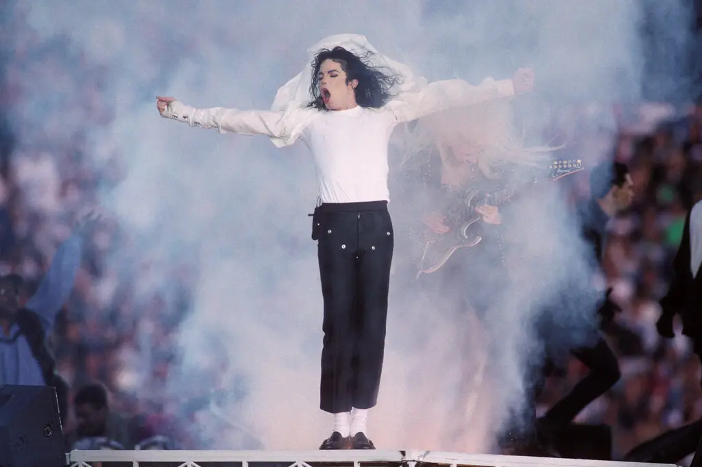 Sony Buys Half of Michael Jackson Estate Catalog in Blockbuster 1.2B